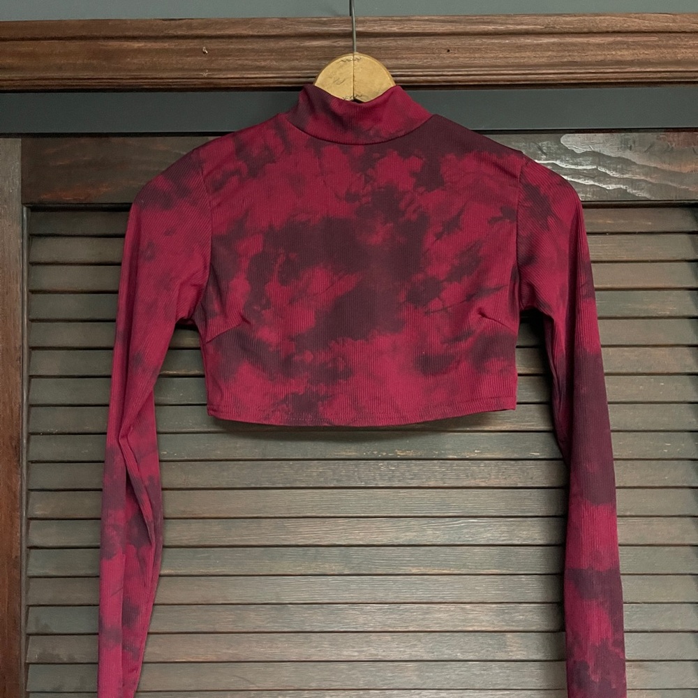 Nasty Gal Burgundy Tie-Dye Crop Top